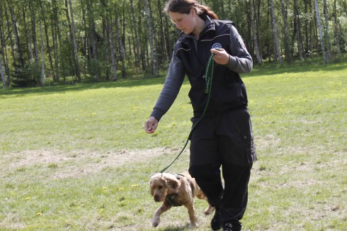 Malin och Lukas tränar vändningar